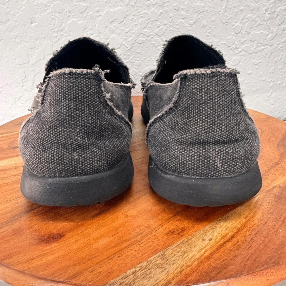 Crocs Santa Cruz Mens 9 Charcoal Gray Canvas Slip On Loafers Casual Shoes